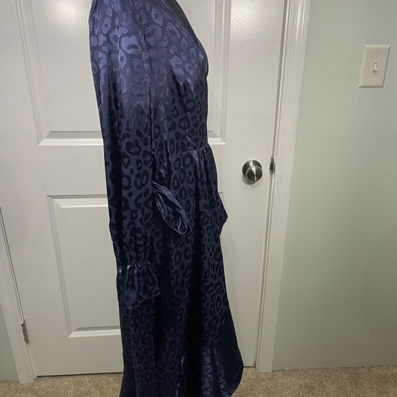 Kormei Elegant Navy Wrap Dress Size Large CB-20 - Picture 7 of 8